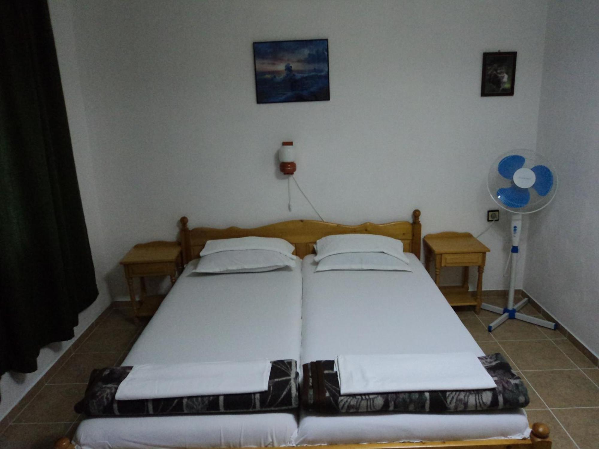 Guest House Drazhev ออบซอร์ ภายนอก รูปภาพ