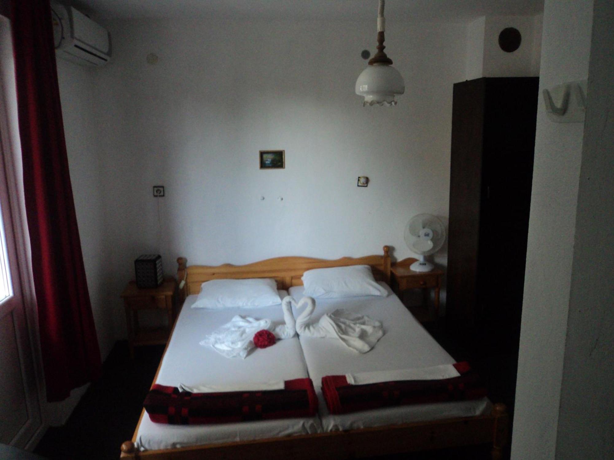Guest House Drazhev ออบซอร์ ภายนอก รูปภาพ