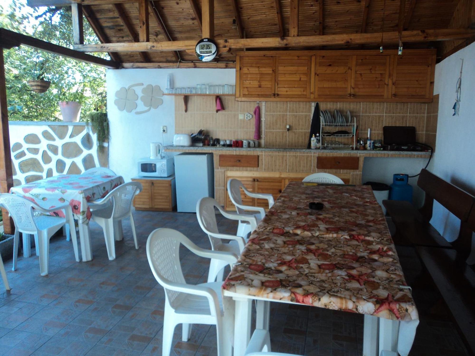 Guest House Drazhev ออบซอร์ ภายนอก รูปภาพ